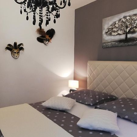 Apartment Lily Zadar Ngoại thất bức ảnh