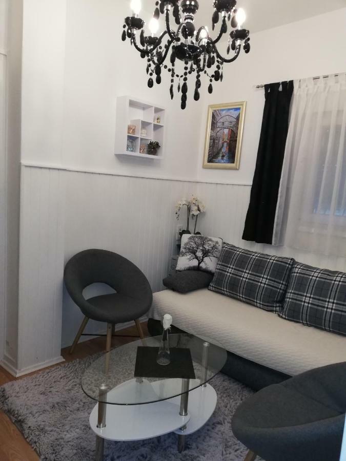 Apartment Lily Zadar Ngoại thất bức ảnh